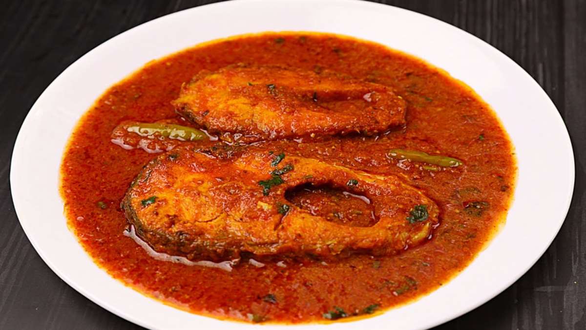 Learn To Make Fish Masala Curry Recipe - MyDelicious Recipes